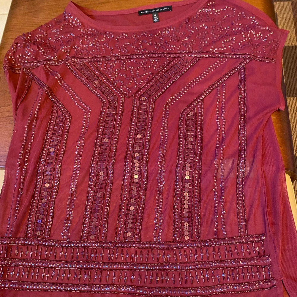 White House black market top size medium